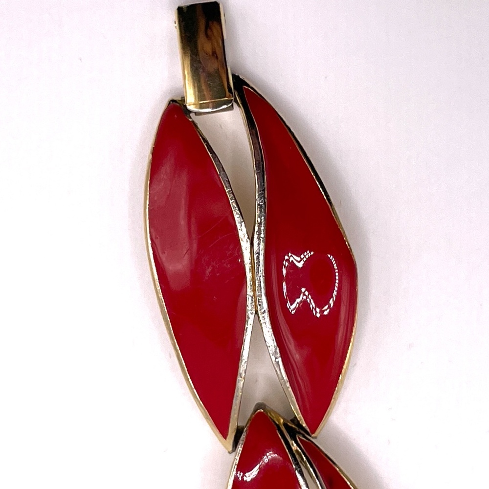 Trifari Signed Vintage Red Enamel Link Bracelet - Picture 11 of 13